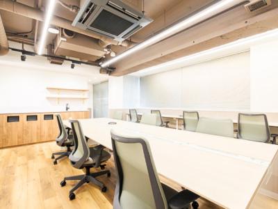 千代田区神田神保町のフルセットアップオフィス物件(神保町駅徒歩2分、約30坪)