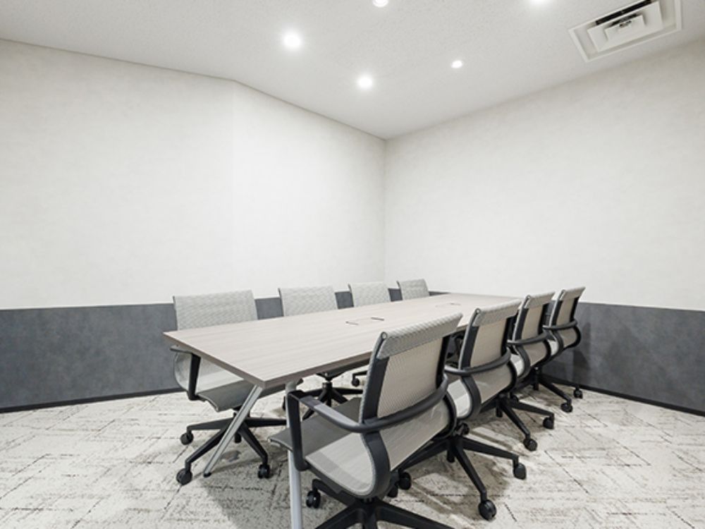 千代田区神田東松下町のセットアップオフィス物件（岩本町駅徒歩3分、約40坪）