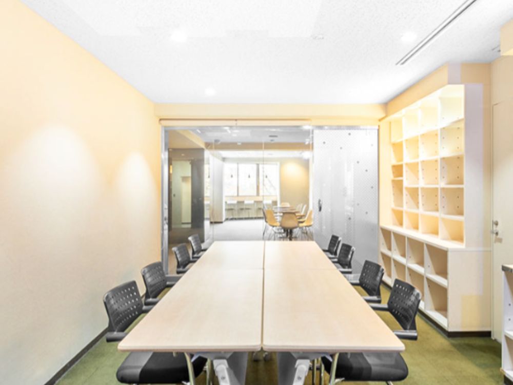 港区南青山のオフィス物件（青山一丁目駅徒歩2分）