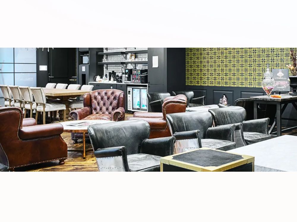 渋谷区神宮前のオフィス物件（原宿駅徒歩4分）