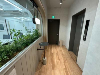 千代田区神田司町のセットアップオフィス物件（淡路町駅徒歩1分、約20坪）