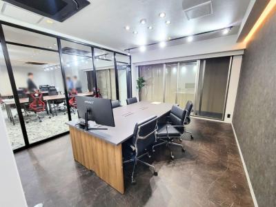 港区六本木のセットアップオフィス物件（乃木坂駅徒歩1分、約25坪）