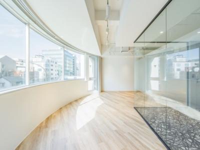 目黒区中目黒のセットアップオフィス物件（中目黒駅徒歩7分、約75坪）