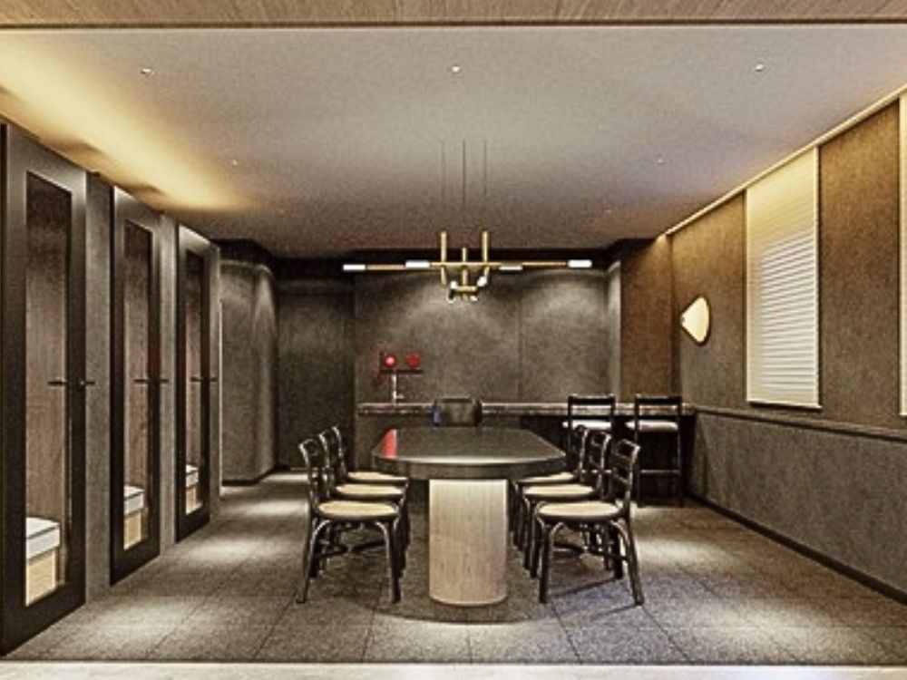 港区芝のフルセットアップオフィス物件（三田駅徒歩2分、約55坪）