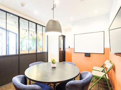 中央区東日本橋のセットアップオフィス物件(馬喰町駅徒歩3分、約25坪)