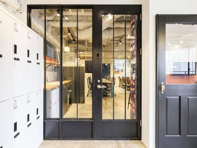 中央区東日本橋のセットアップオフィス物件(馬喰町駅徒歩3分、約25坪)