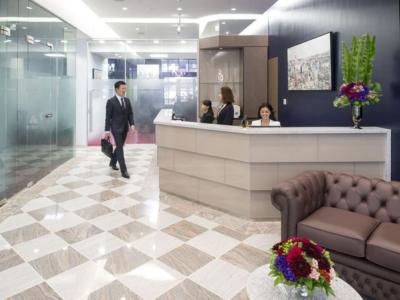 千代田区丸の内の1-3名用オフィス（二重橋前駅徒歩1分、10坪未満）