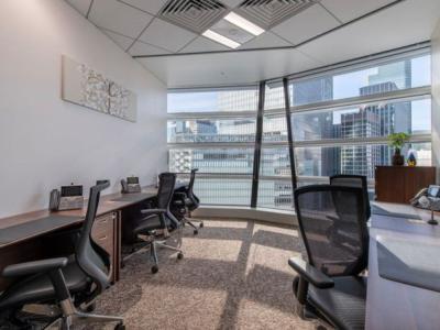 中央区日本橋本町の1-2名用オフィス物件(新日本橋駅徒歩1分、10坪未満)