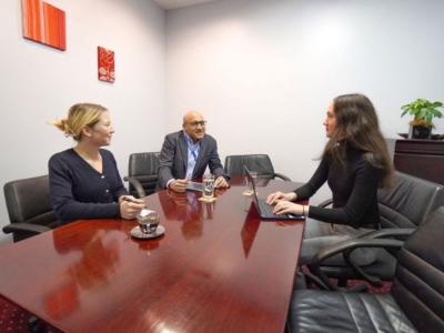 中央区日本橋本町の3-4名用オフィス物件(新日本橋駅徒歩1分、10坪未満)