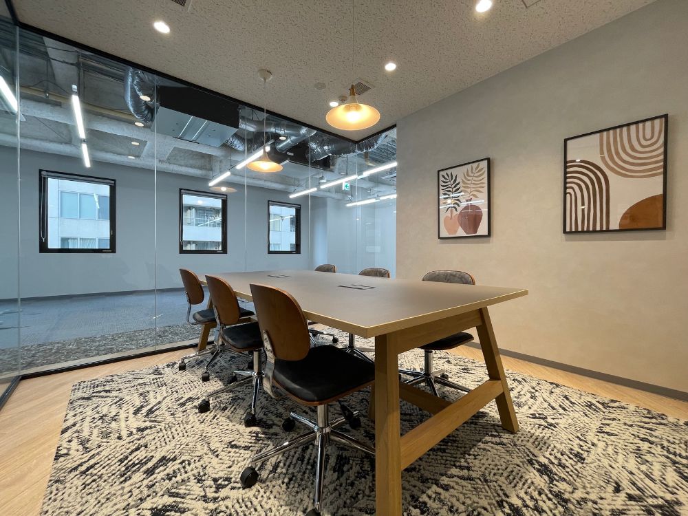 港区浜松町のセットアップオフィス物件（浜松町駅徒歩3分、約40坪）