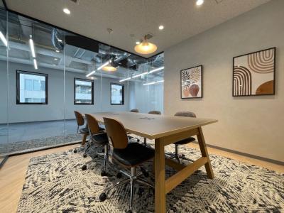 港区浜松町のセットアップオフィス物件（浜松町駅徒歩3分、約40坪）