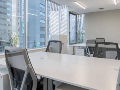 新宿区西新宿のオフィス物件(新宿駅徒歩2分)