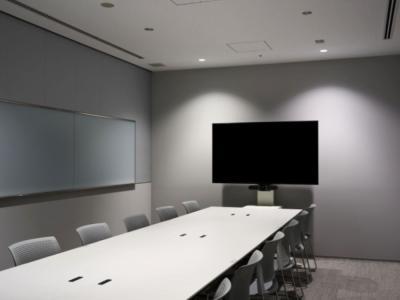 港区芝の3名用オフィス物件（三田駅徒歩1分、10坪未満）