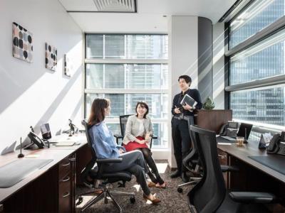 中央区八重洲の1-3名用オフィス物件(東京駅徒歩2分、10坪未満)