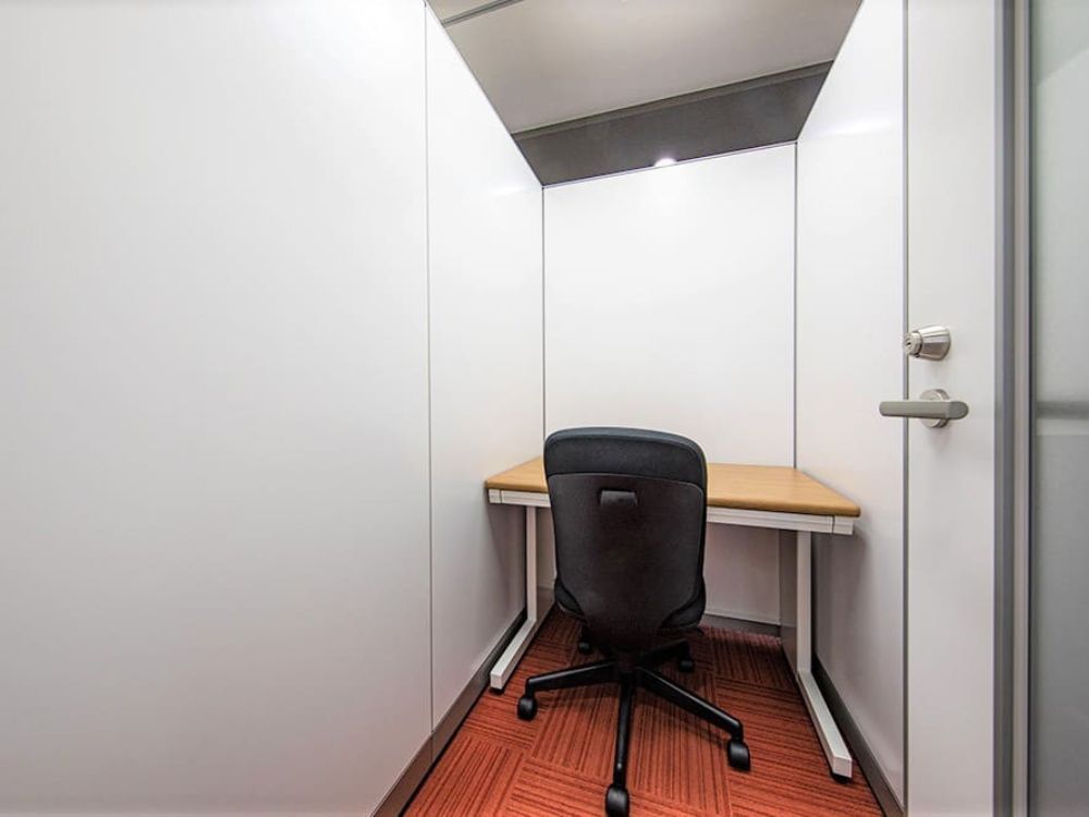 豊島区南大塚の1名用オフィス物件（大塚駅徒歩2分、10坪未満）