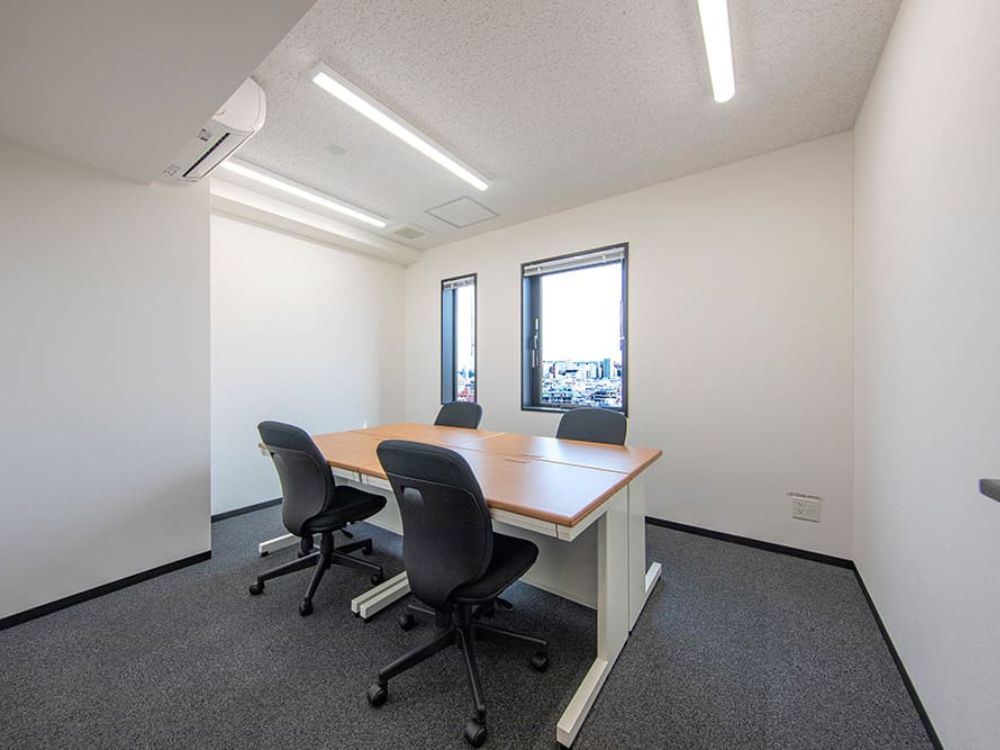 文京区本郷の4-6名用オフィス物件（春日駅徒歩1分、10坪未満）