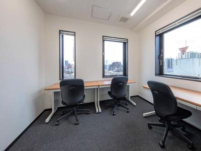 文京区本郷の4-6名用オフィス物件（春日駅徒歩1分、10坪未満）
