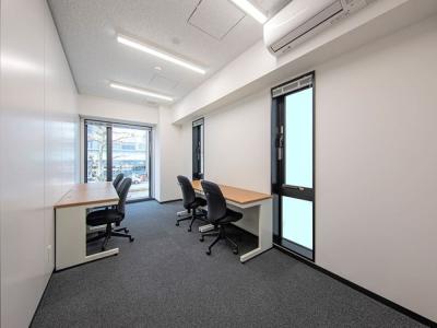 文京区本郷の4-6名用オフィス物件（春日駅徒歩1分、10坪未満）