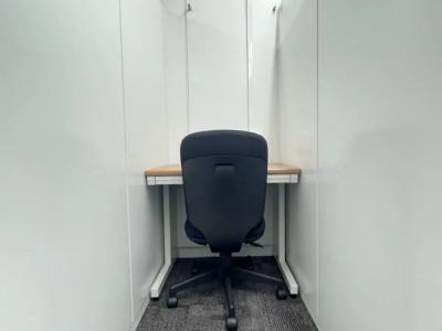 港区赤坂の1名用オフィス物件(赤坂駅徒歩3分、10坪未満)