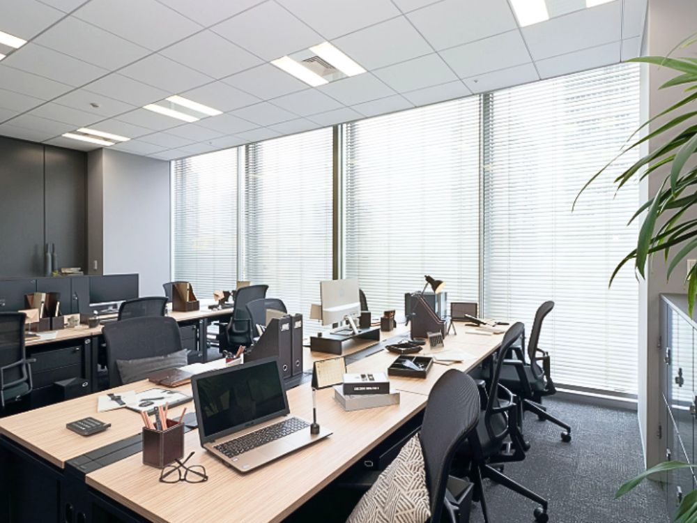 中央区八重洲のオフィス物件（東京駅徒歩2分）