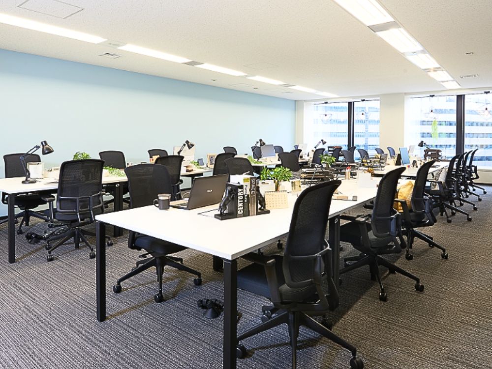 新宿区西新宿のオフィス物件（都庁前駅徒歩1分）